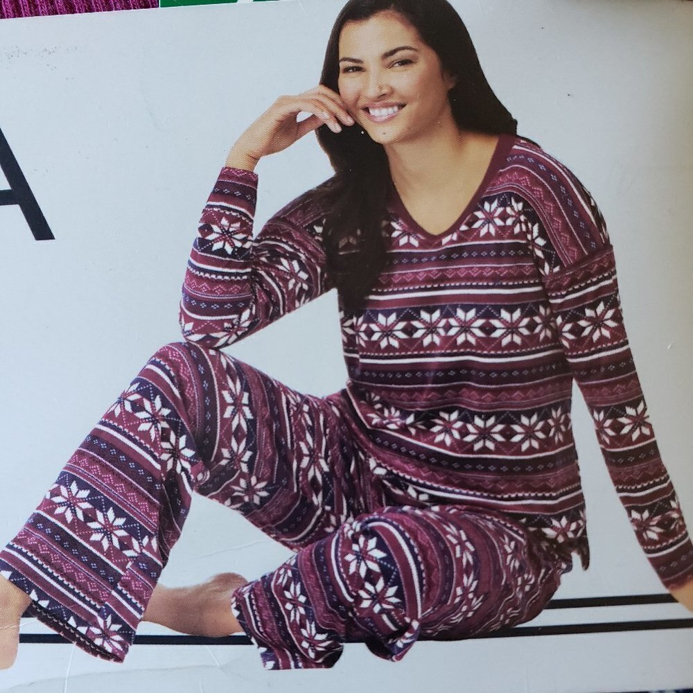 NWT - Nautica Ladies' Fleece Pajama Set - Size XXL